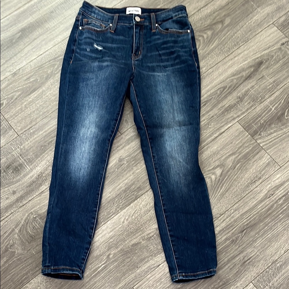 Blue Ankle Cropped Jeans with Faded Wash